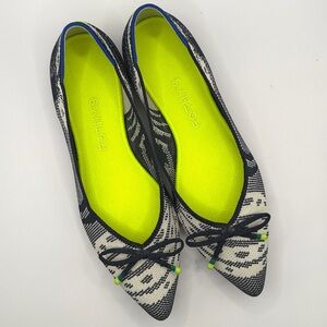 ROTHY’S The Point Bow in Navy Botanical Flats Size 7